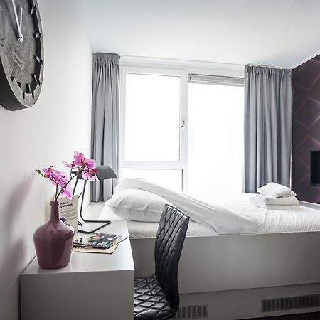 Stravinsky Slapen Hotell Hengelo  Exteriör bild
